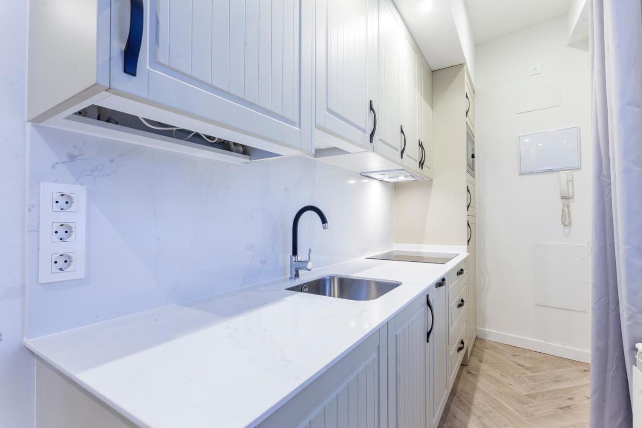Zoko Suites En Madrid Buitenkant foto